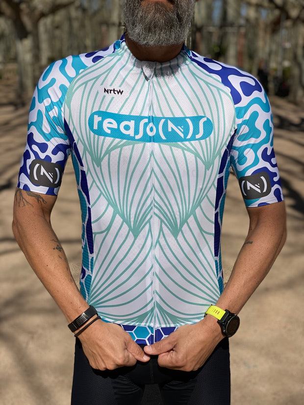 "The Blue Chameleon" Jersey (M)